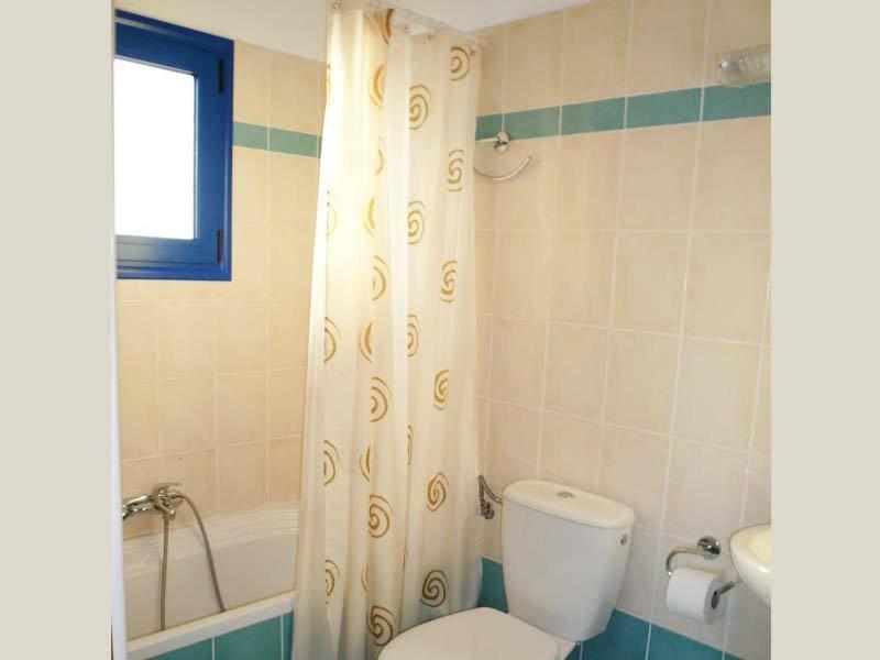 Kionia Apartments Kerames Екстер'єр фото
